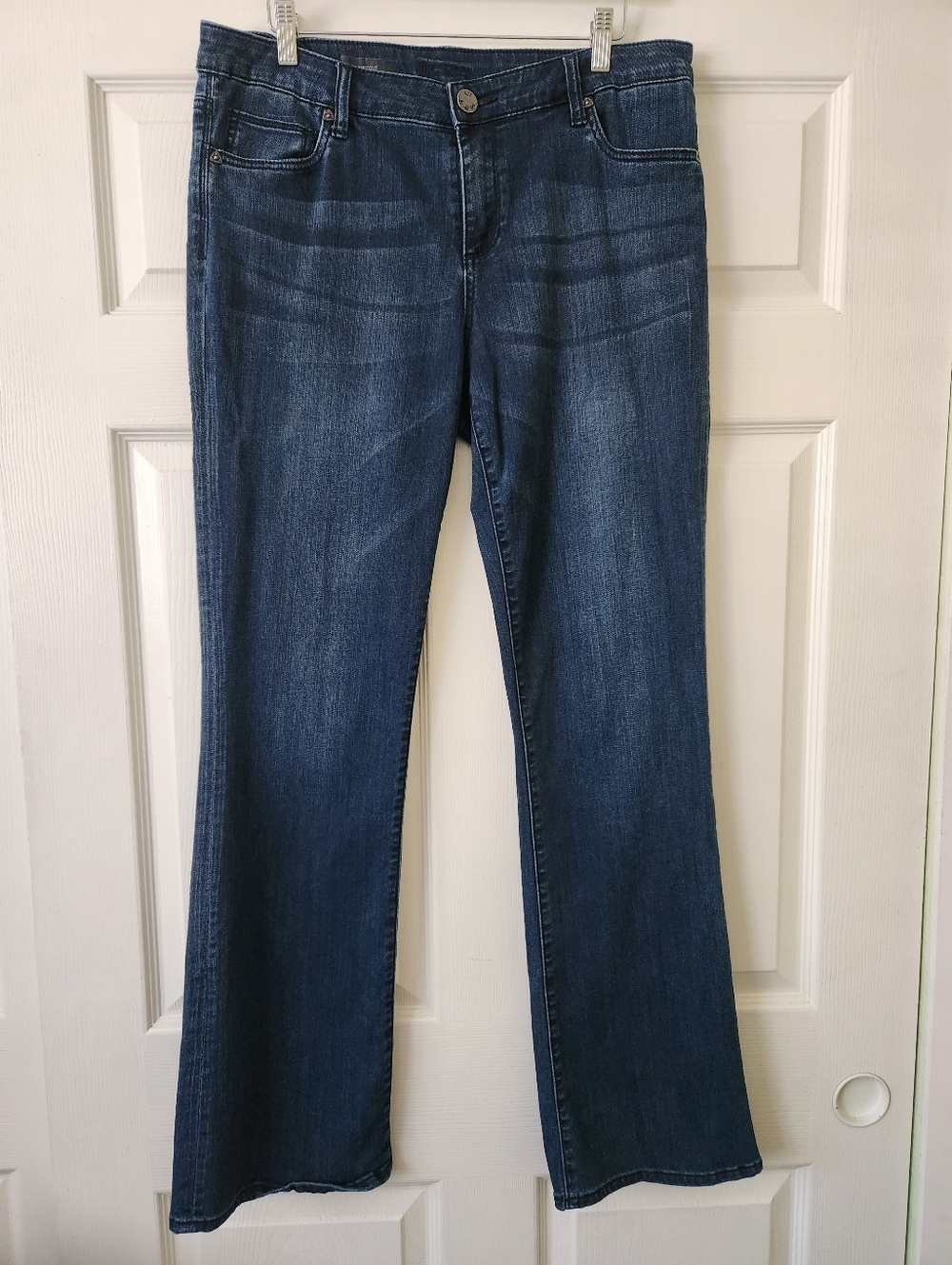 KUT Classic Mid-Rise Flare Jeans in Dark Blue - Women's 14